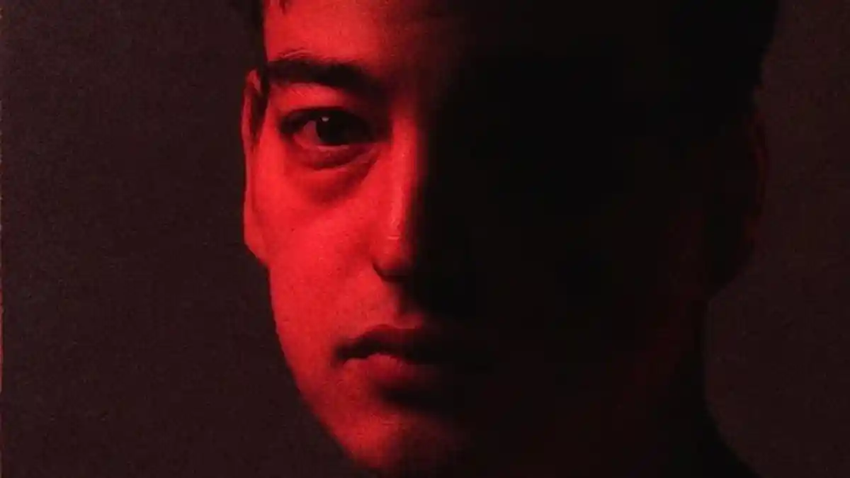 Lirik Lagu Slow Dancing In The Dark - Joji
