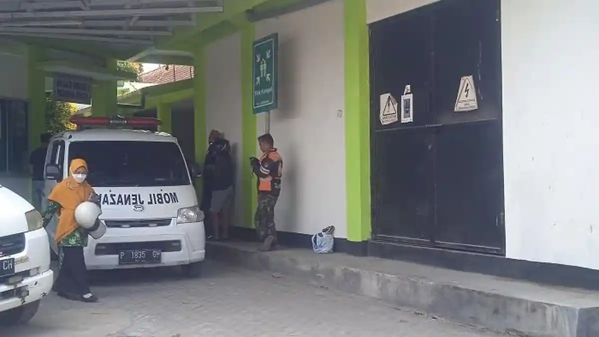 BREAKING NEWS: Satpam Kampus Unipar Jember Ditemukan Tewas di Kamar Mandi