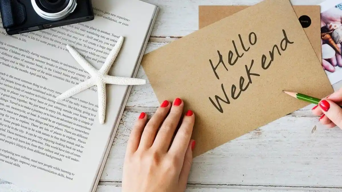 33 Pantun Akhir Pekan, Ucapan Selamat Menikmati Hari Libur untuk Orang Tersayang, Happy Weekend!