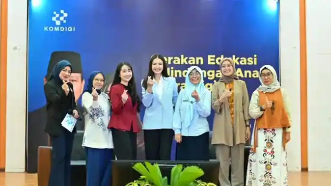 Raline Shah: Literasi Digital Jadi Kunci Lindungi Anak dari Dampak Negatif Internet