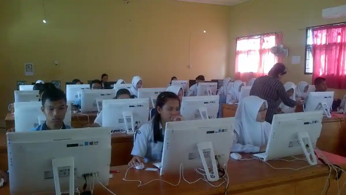 SMAN 1 Muntok Datangkan Tim Medis Selama Ujian Nasional