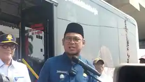 Wakil-Wali-Kota-Depok-Imam-Budi-Hartono-mengimbau-orang-tua.jpg