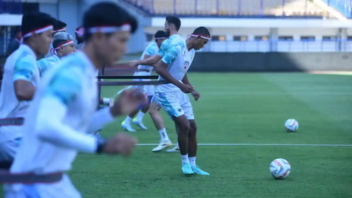 Semangat Membara Lawan Persija Sabtu Ini, Kakang Rudianto Dapat Ilmu dari Pelatih dan Senior