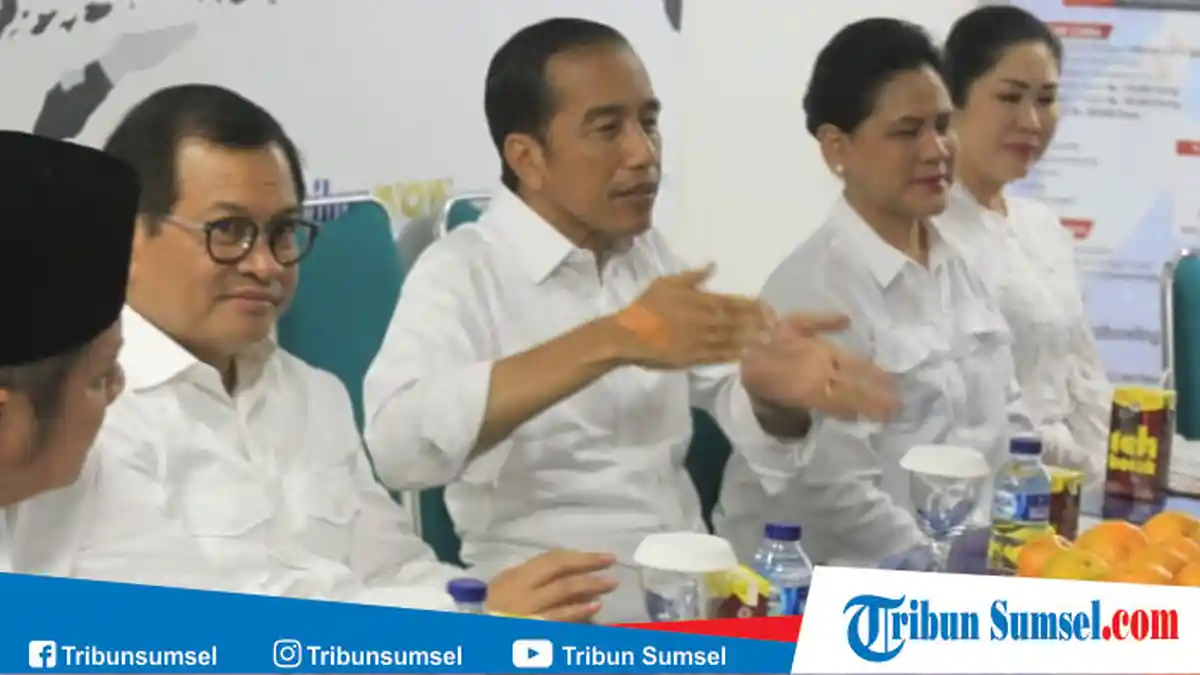 Bocor di Video Vlog, Ini Merk Handphone yang Dipakai Jokowi, Berikut Harganya di Pasaran