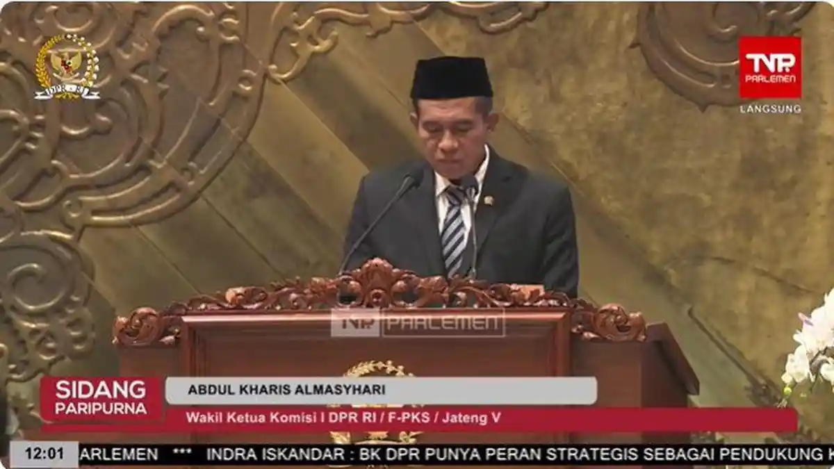 DPR Sahkan Revisi UU Informasi dan Transaksi Elektronik