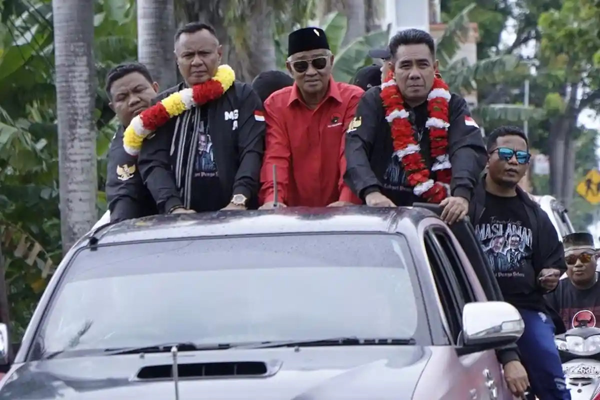 Pilkada Tidore Malut 2024, Ribuan Simpatisan Sambut Kedatangan Paslon Muhammad Sinen - Ahmad Laiman