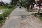 09012023_jalan_rusak.jpg