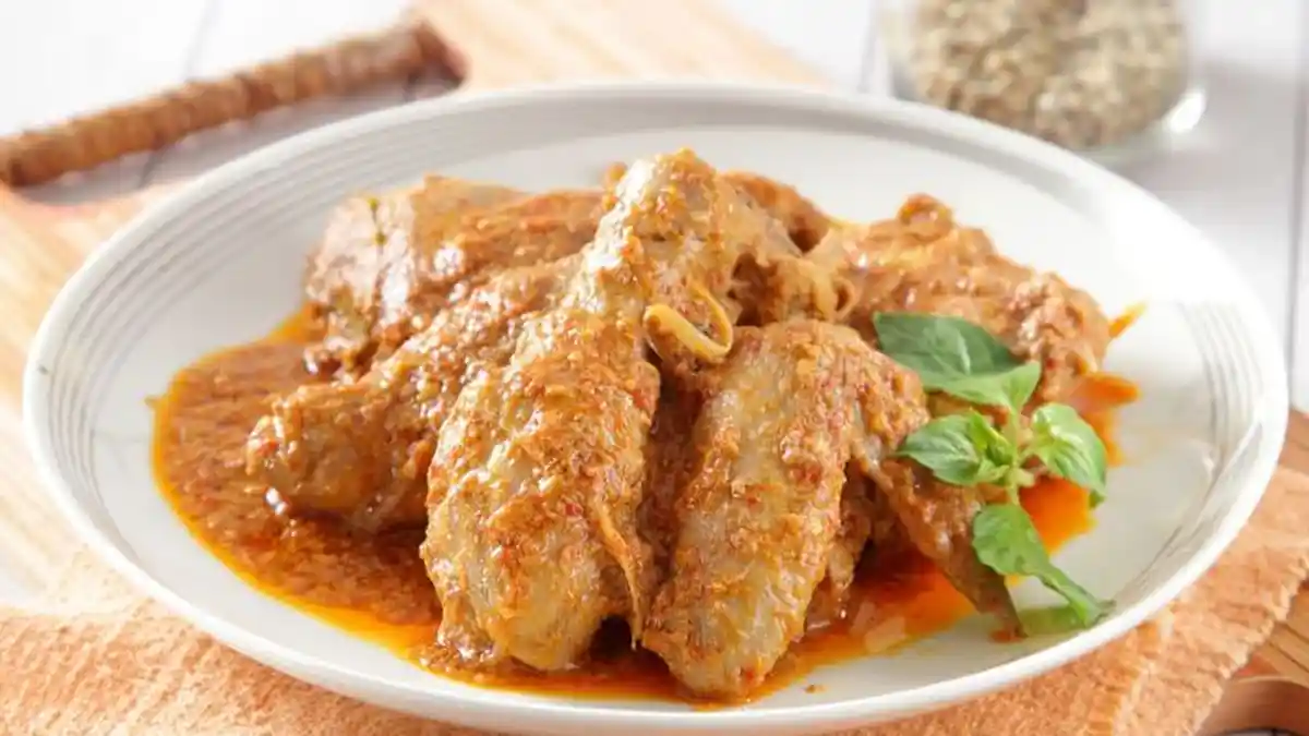 Aneka Resep Olahan Ayam: Ayam Saus Nanas, dan Ayam Bumbu Rujak