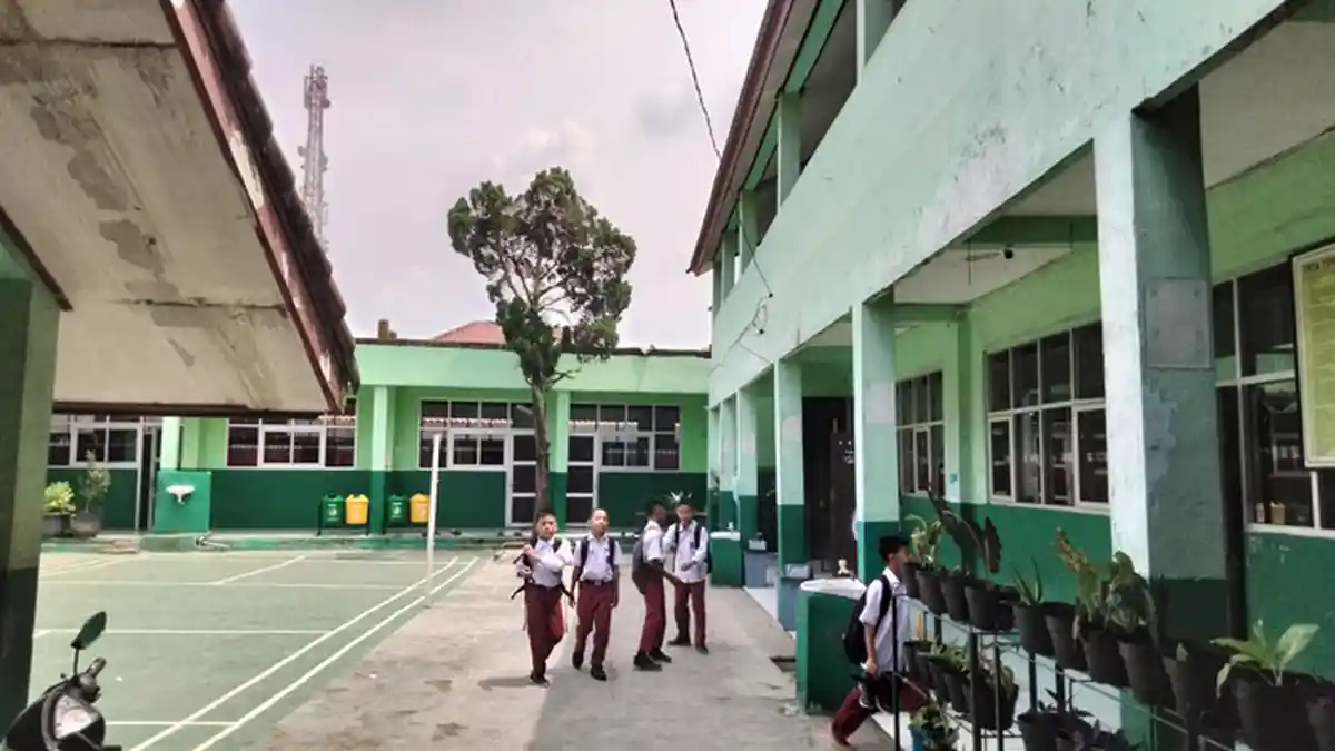Laptop dan Infokus Digondol Gangster, ANBK di SDN Cihideung Ilir 04 Bogor Terhambat
