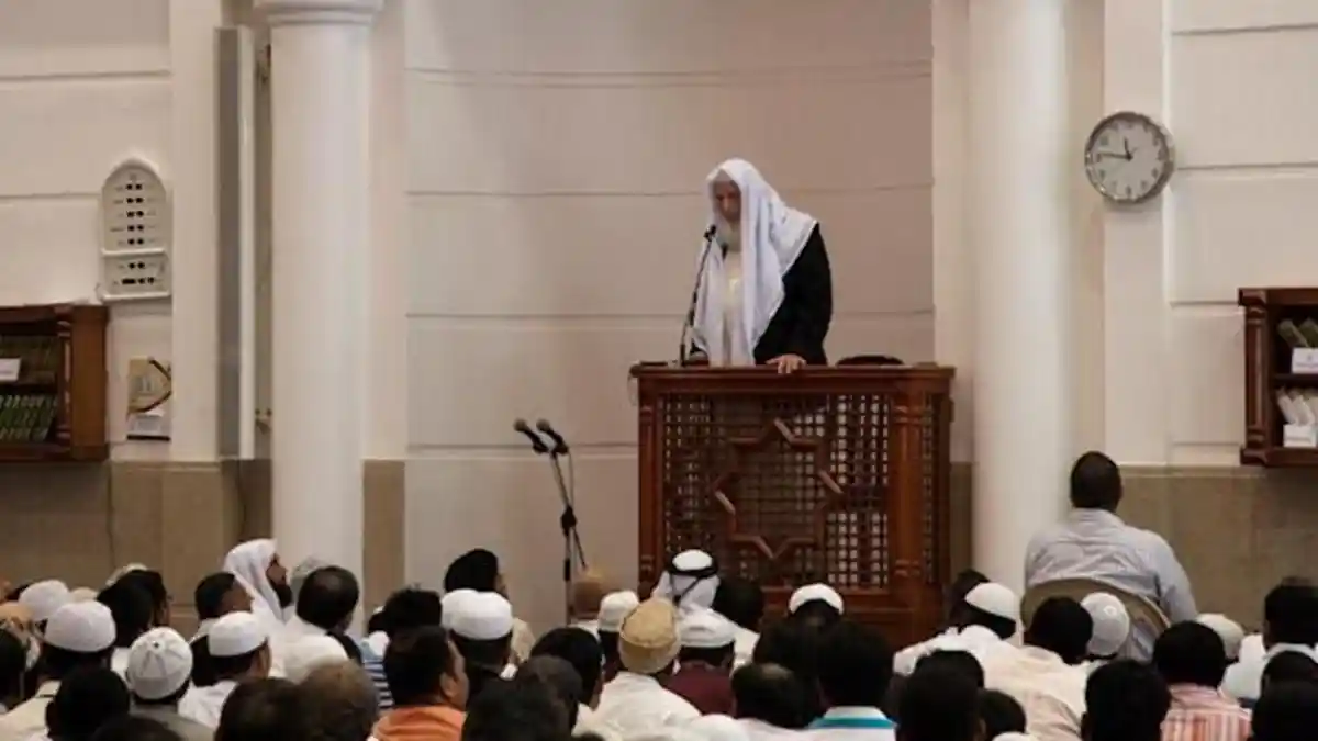 Memahami Syarat-Syarat Khotbah Jumat dalam Islam