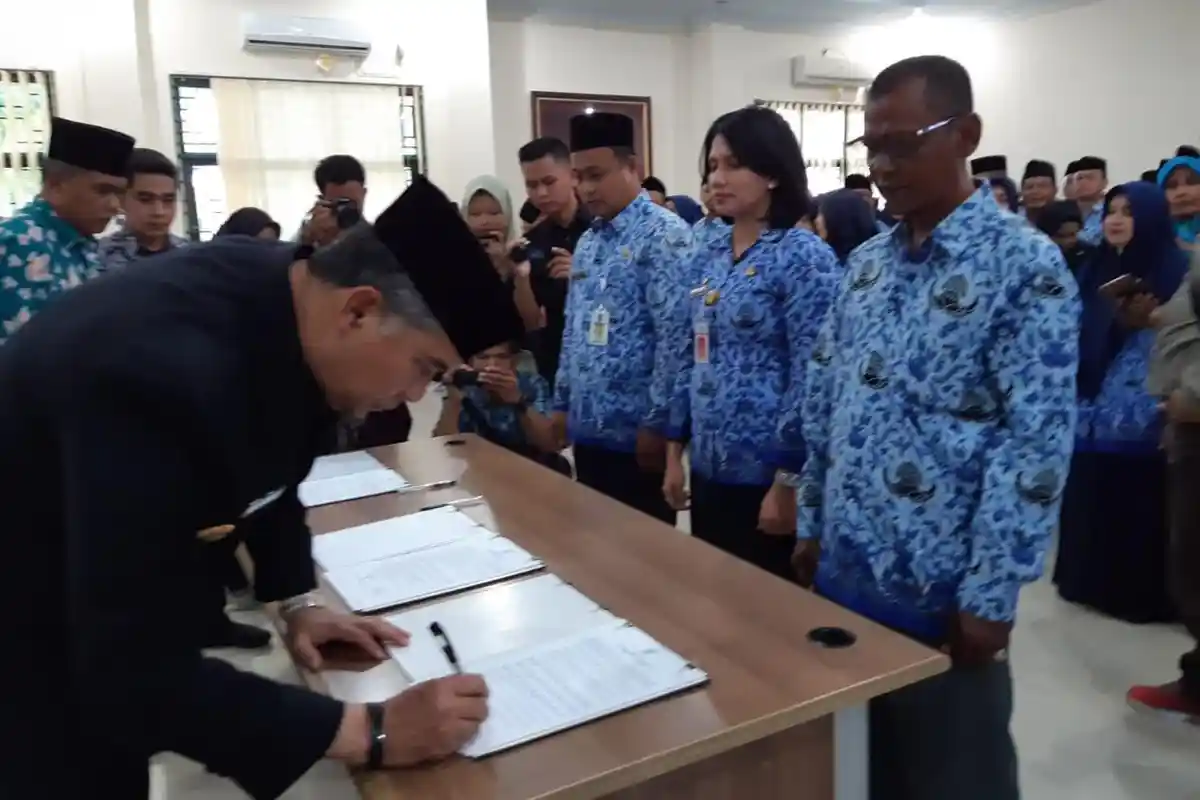 Direncanakan Tahun 2020, PNS Akan Libur Hari Jumat, Ini Syarat dan Ketentuannya!