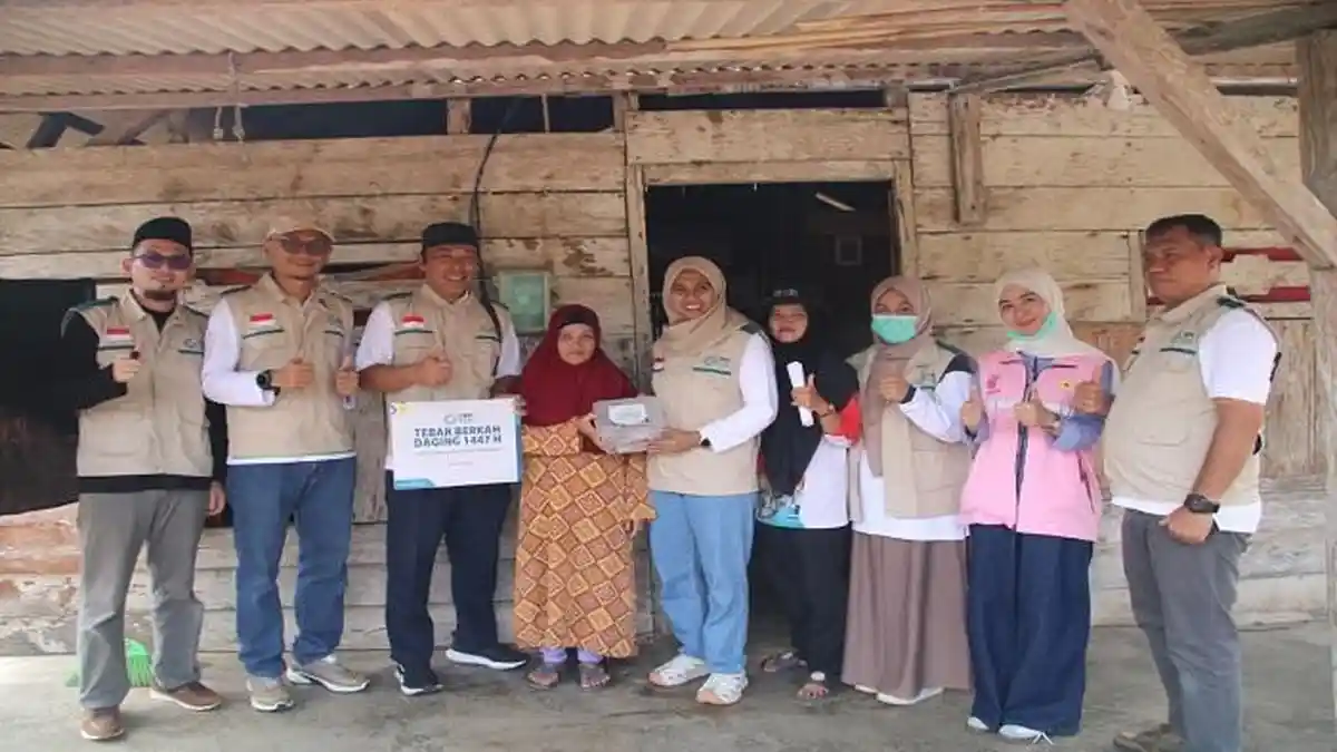 Program Sedekah Daging YBM PLN UIW Babel Hadirkan Kebahagiaan di Pelosok