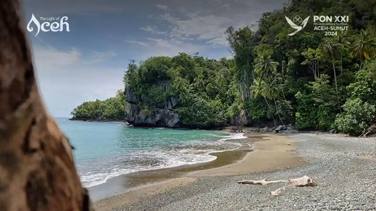 Pantai Batee Puteh Meukek Aceh Selatan, Menyajikan Panorama Laut Biru hingga Batu Putih Alami - Pantai-Batee-Puteh-Aceh-Selatan-04.jpg
