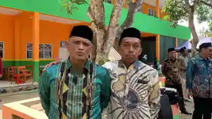 Syaharuddin-Alrif-didampingi-Wakil-Bupati-Wajo-dr-Baso-turut.jpg