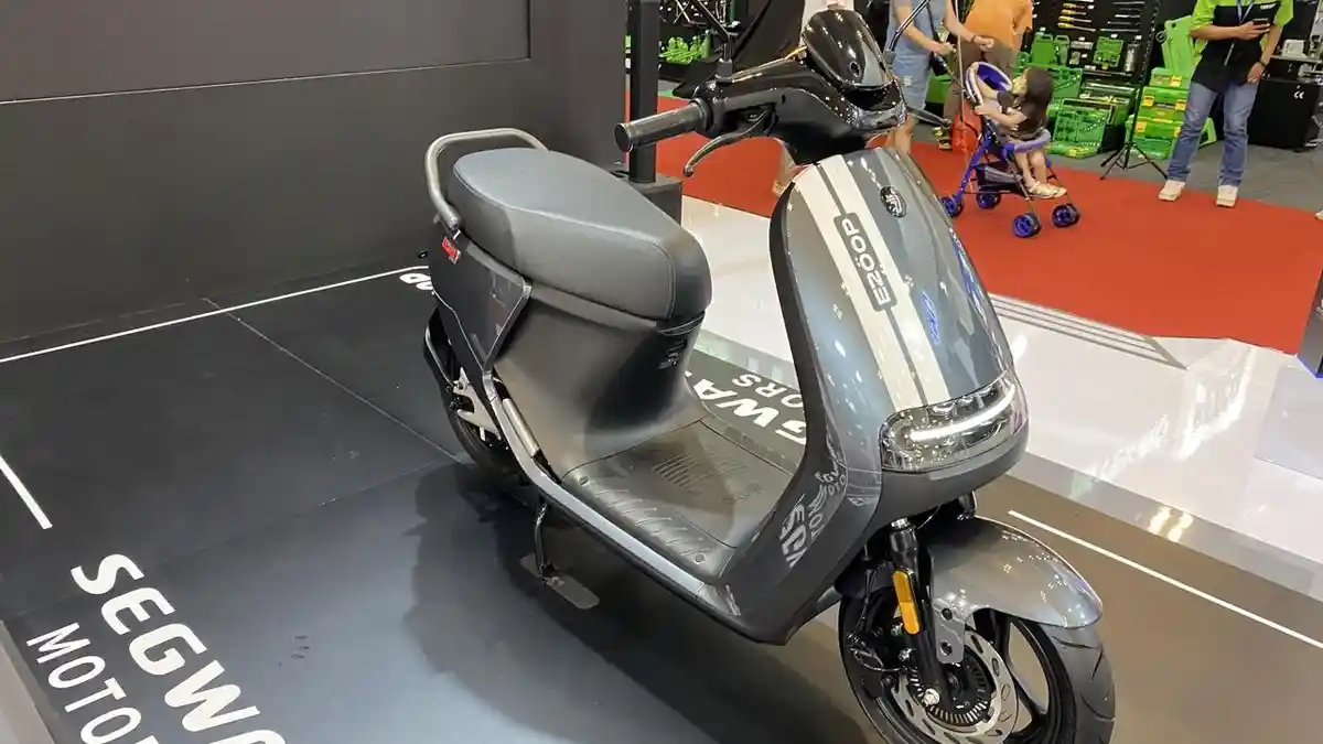 Segway E200P Jadi Motor Listrik Termahal di GIIAS 2022, Dibanderol Rp 85 Juta