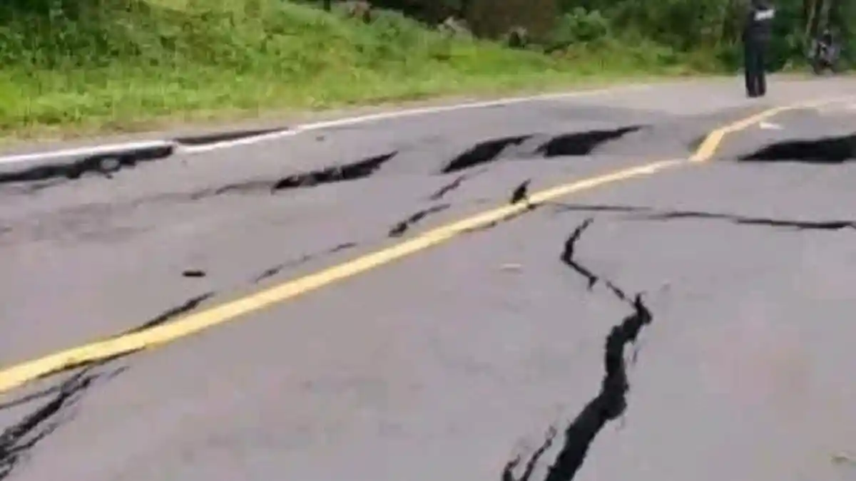 Curah Hujan Tinggi, Jalan Nasional Ruteng-Reo Terancam Putus 