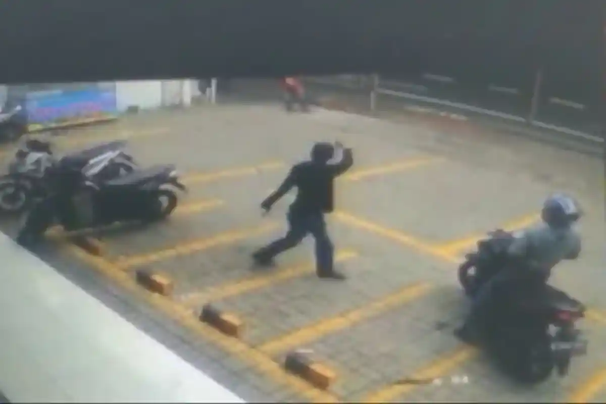 Polisi Duga Pistol yang Digunakan Maling Motor di Cipayung Mainan