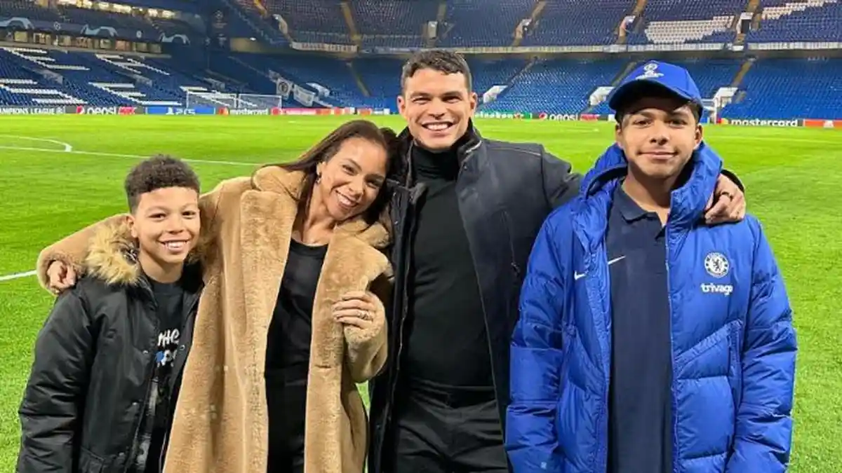 Anak-anak Thiago Silva Gabung Chelsea, Bapaknya Sulit Pulkam ke Brasil, Batal Pensiun di Fluminense