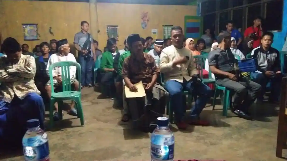 Disnakin Enrekang Beri Penyuluhan Ternak di Desa Tungka
