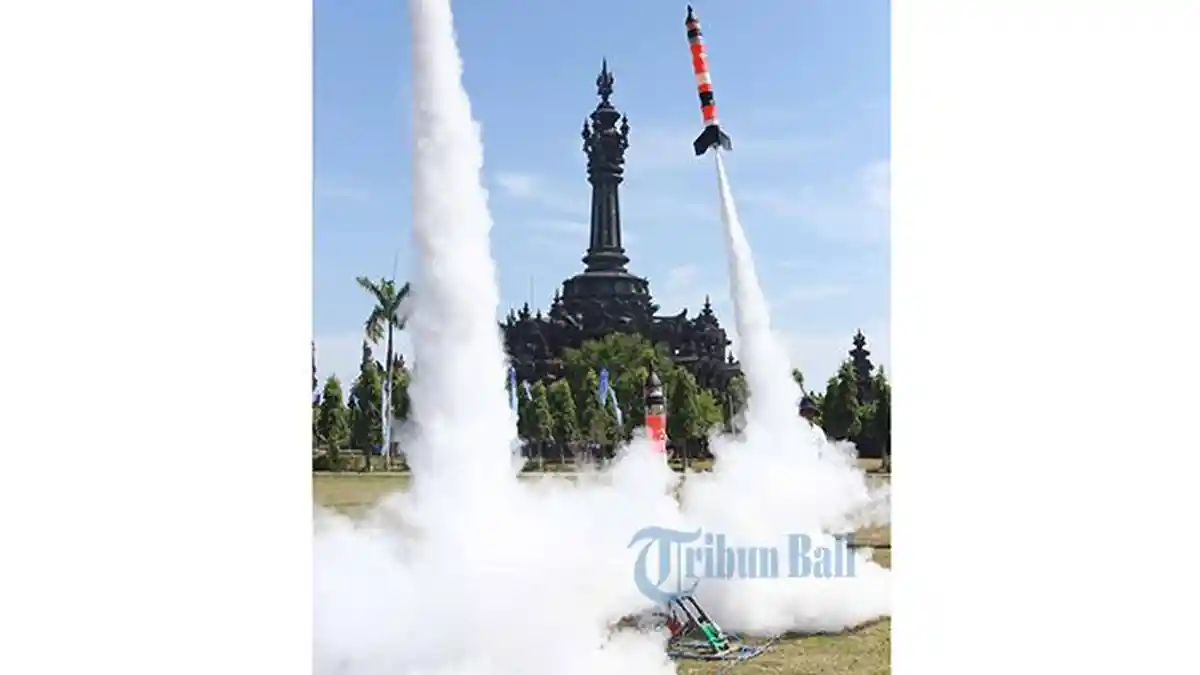 Roket Air dari 58 Siswa se-Asia Pasific Meluncur di Renon