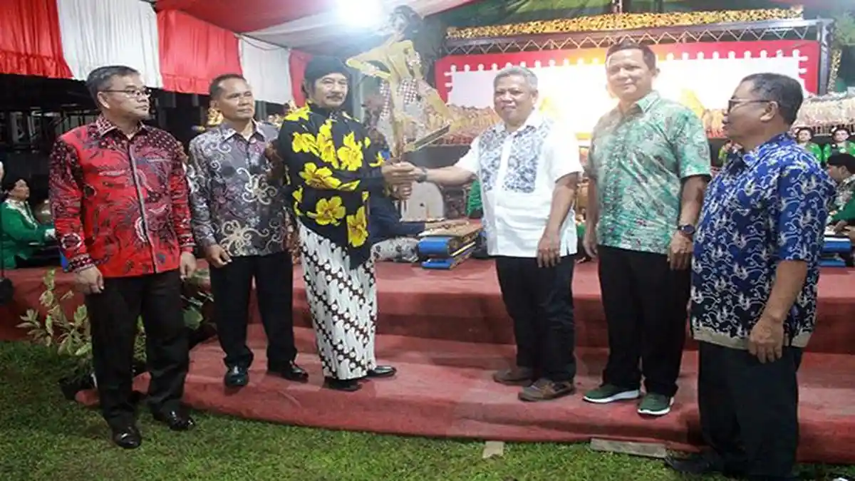 Bupati Muda Sebut Seni Budaya Sarana Media Informasi dan Pendidikan