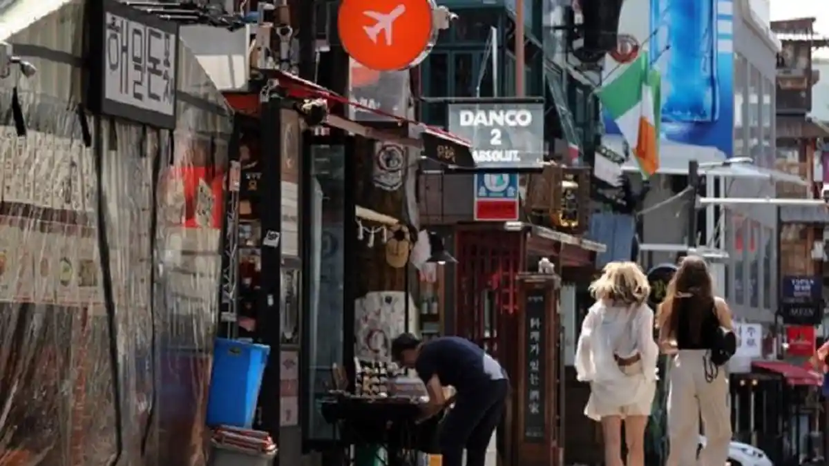 Ini Makna MendaIam Itaewon bagi Warga Asing