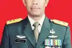 letjen-purn-prof-dr-syarifuddin-tippe.jpg