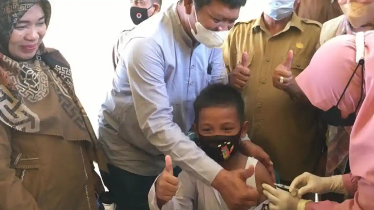 Dinkes Abdya Mulai Suntik Vaksin untuk Anak-anak
