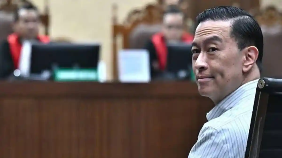 TOM LEMBONG Pertanyakan Kewenangan Hakim Usai Divonis Perjara di Kasus Impor Gula 