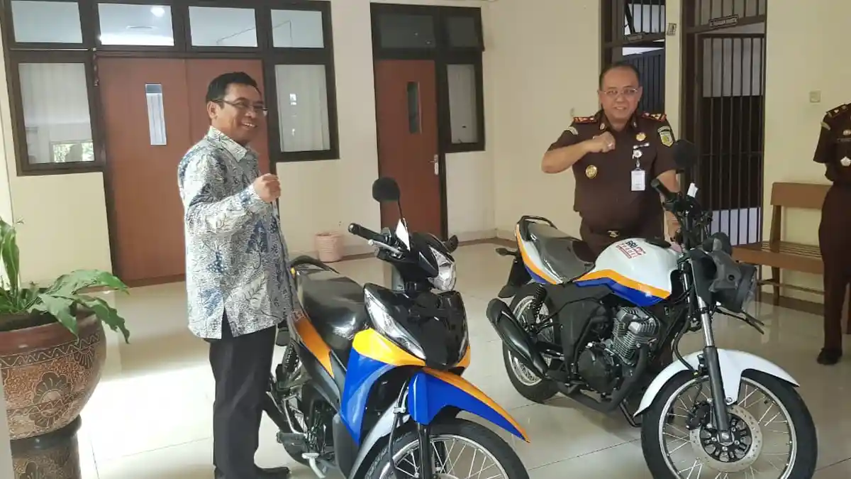 BRI Cabang Purworejo Serahkan CSR ke Kejaksaan Negeri Purworejo