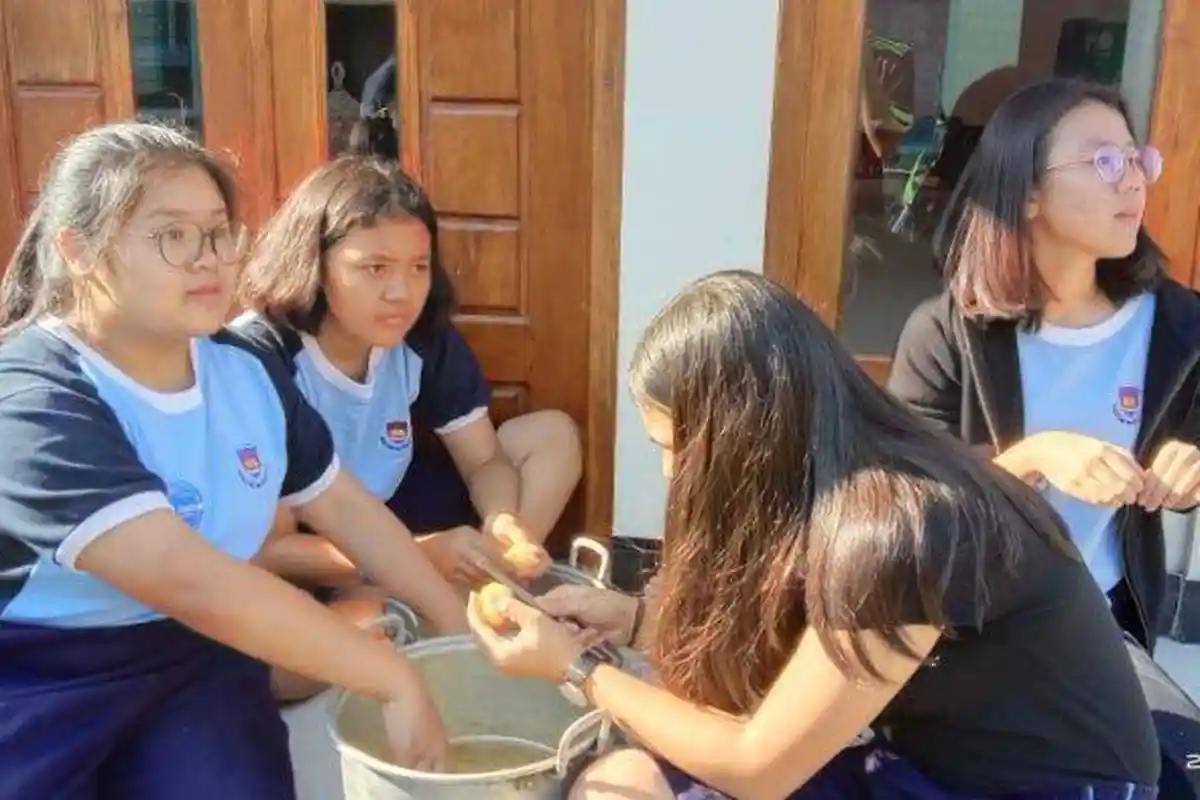 Kadisdik Jabar Perbolehkan Sekolah & Siswa Gelar Studi Tour, Tapi Tak Keluar dari Wilayah Jawa Barat