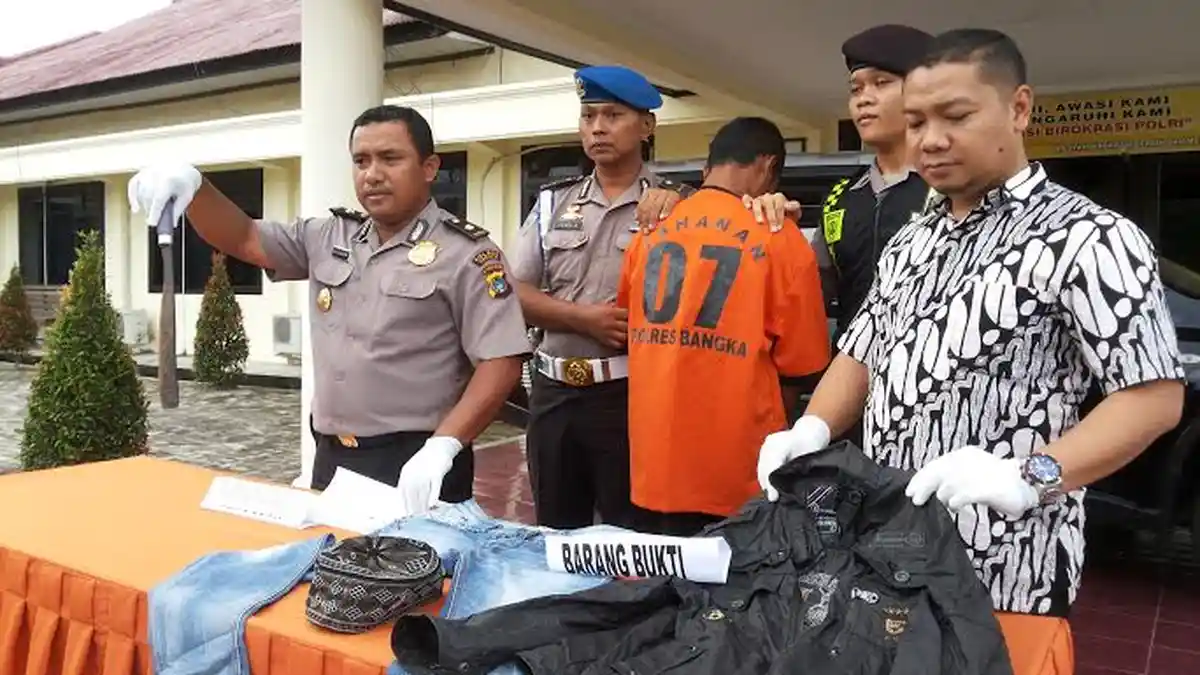 Bisikan Gaib Menyuruh An Membunuh Mat Jadum Mantan Bosnya