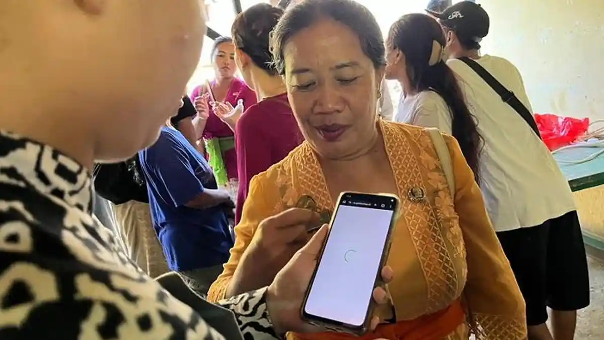 Buleleng Uji Coba Bansos Digital, Pemilik Mobil dan Rumah Berdaya Listrik Tinggi Bisa Tersaring