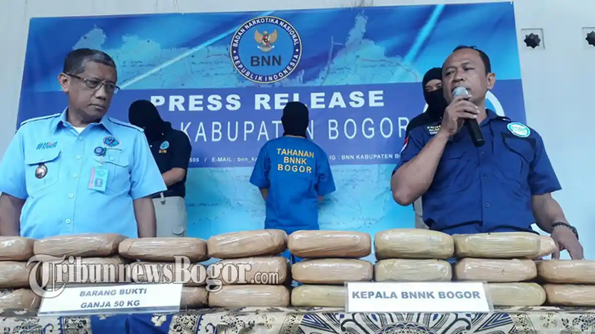 Bawa Koper Berisi Ganja 50 Kg di Dekat Stasiun, FS Harus Kembali ke Tahanan