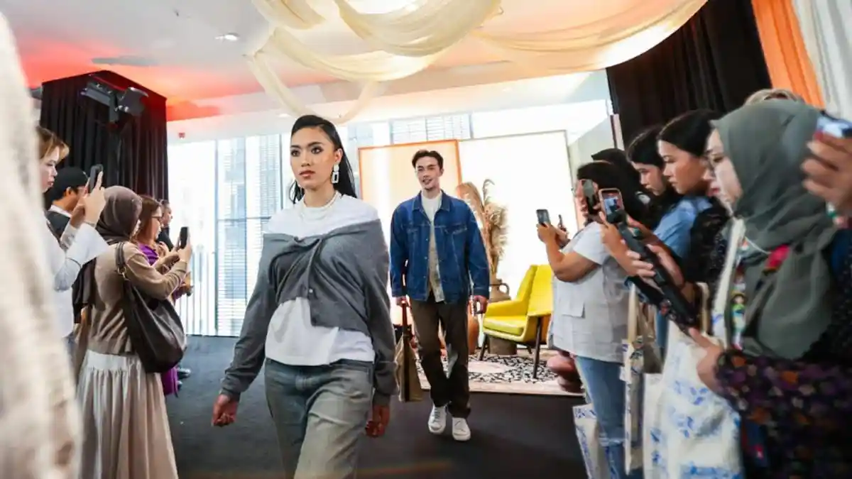 Preview Session Koleksi Half 01 2026  Levi's, Sambut Lebaran dengan Tema Layer Up Your Raya