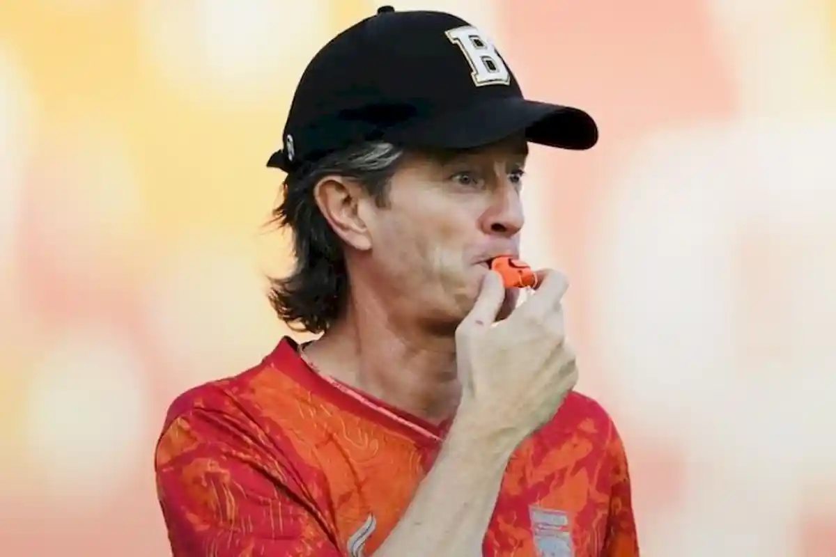 Tim yang Unggul 13 Poin dari Persib Bandung Perpanjang Durasi Kontrak Pelatih, Demi Juara?