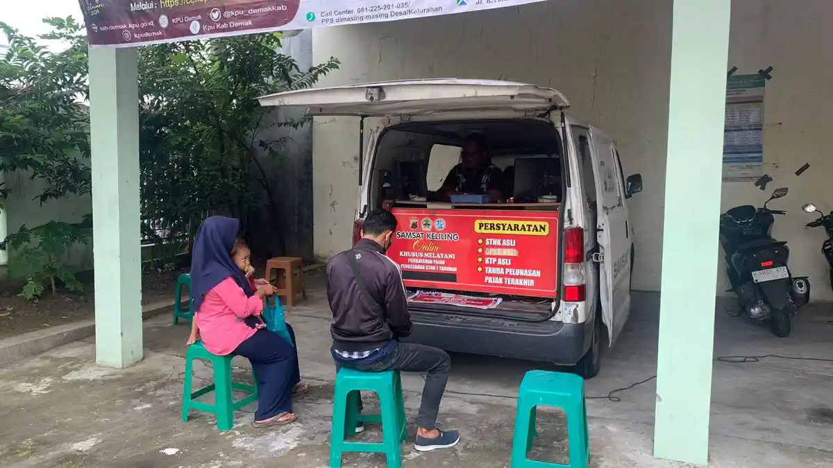 Malam Hari di Alun-alun, Berikut Jadwal Layanan Samsat Keliling di Demak Selasa 23 Januari 2024
