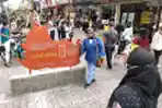 Mengisi Liburan di Jalan Pedestrian Dalem Kaum Kota Bandung