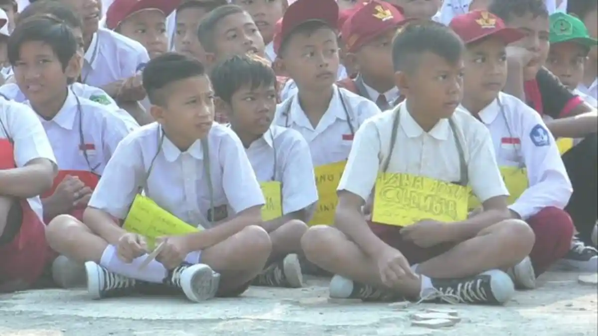 45 Jawaban Teka-teki MPLS 2024 Makanan dan Minuman SMP/SMA/SMK Ada Permen Dangdut, Cacing Goreng