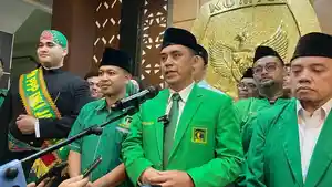 Ketua-DPW-PPP-DKI-Saiful-Rahmat-Dasuki-saat-ditemui-di-KPU-DKI-Jakarta-Kamis-1152023.jpg