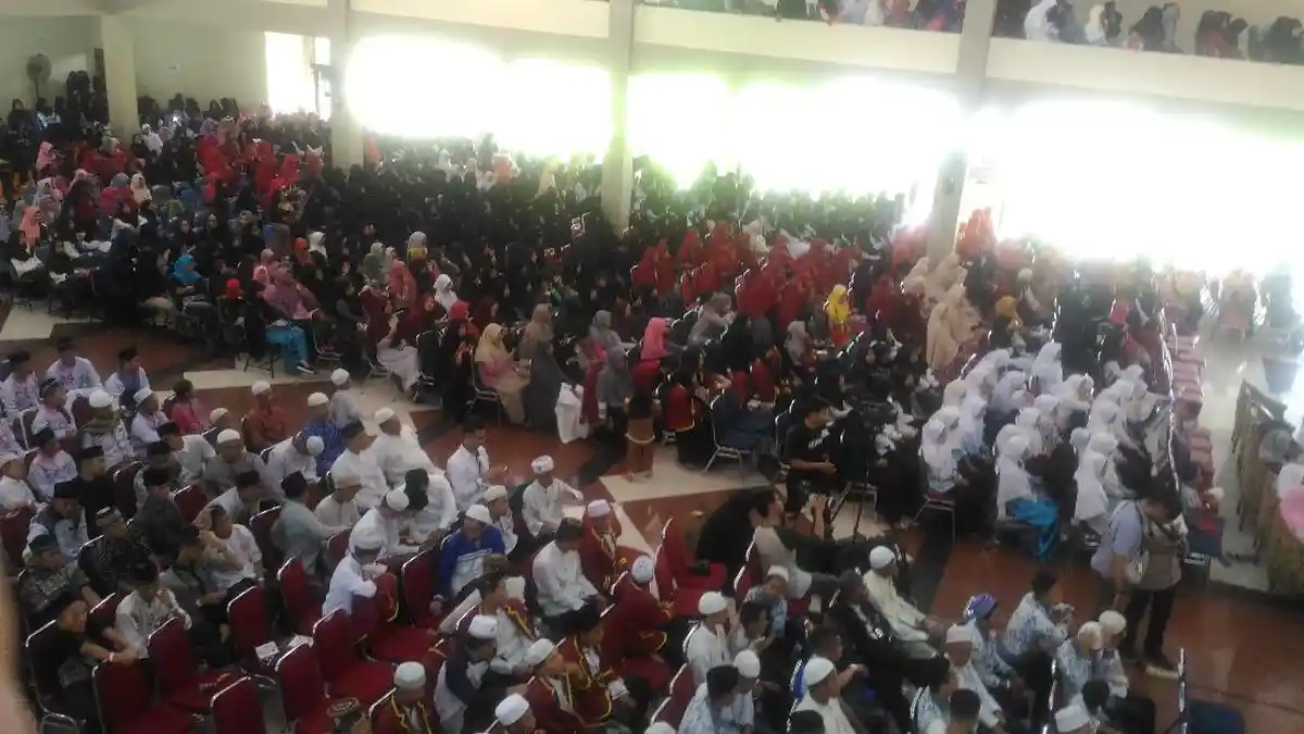 Yayasan Baitul Mal PLN Santuni 2.200 Anak Yatim