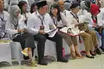 Mas-Dhito-dan-Dewi-Mariya-Ulfa-menggunakan-produk-fashion-UMKM-lokal-dari-Wates.jpg