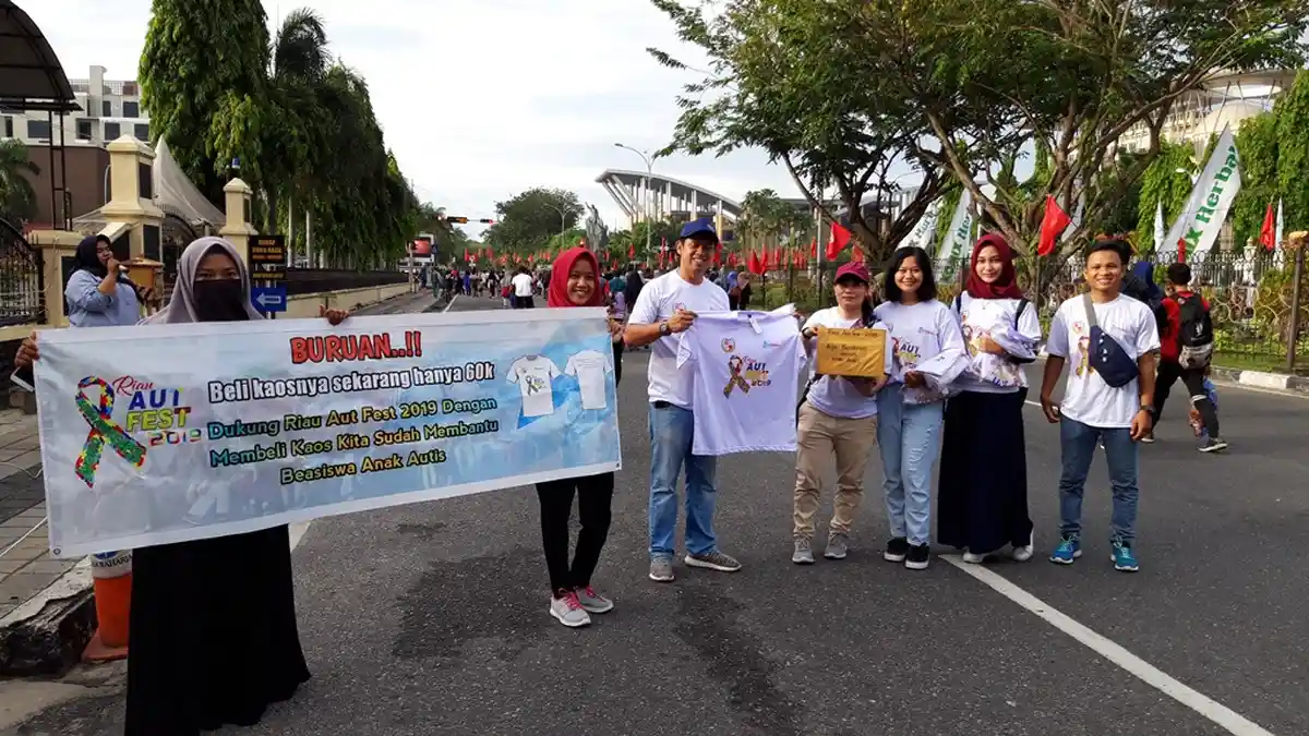 Pengunjung CFD Antusias Dukung Riau Aut Fest 2019