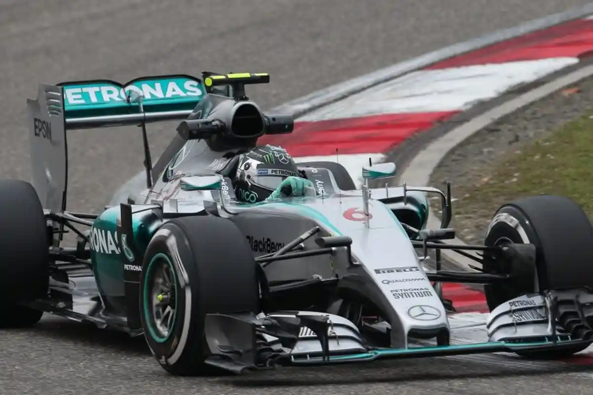 Hasil FP2 Formula 1 GP Italia 2020 - Lewis Hamilton Tercepat
