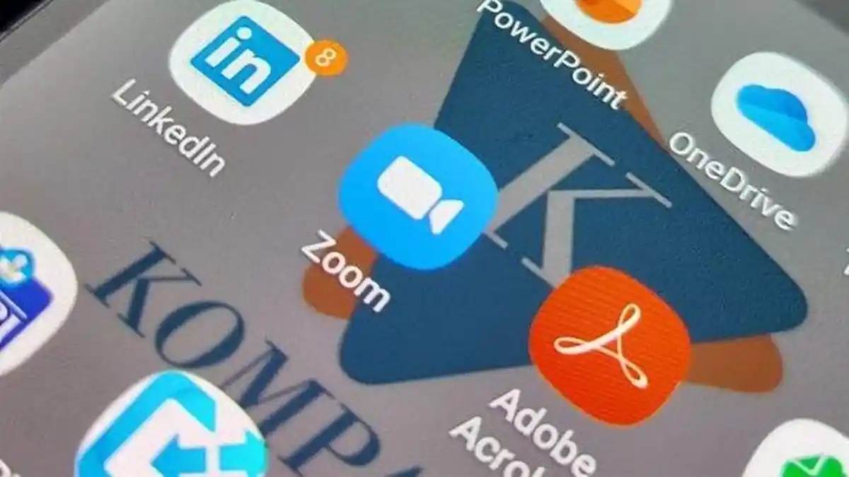Berikut Ini Cara Mudah dan Cepat Ganti Background Zoom di Handphone atau Laptop