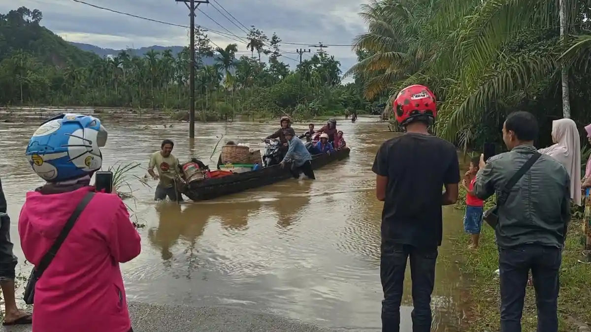 Mahasiswa Unimal asal Aceh Selatan Berharap Penanganan Banjir jadi Program Unggulan Calon Bupati
