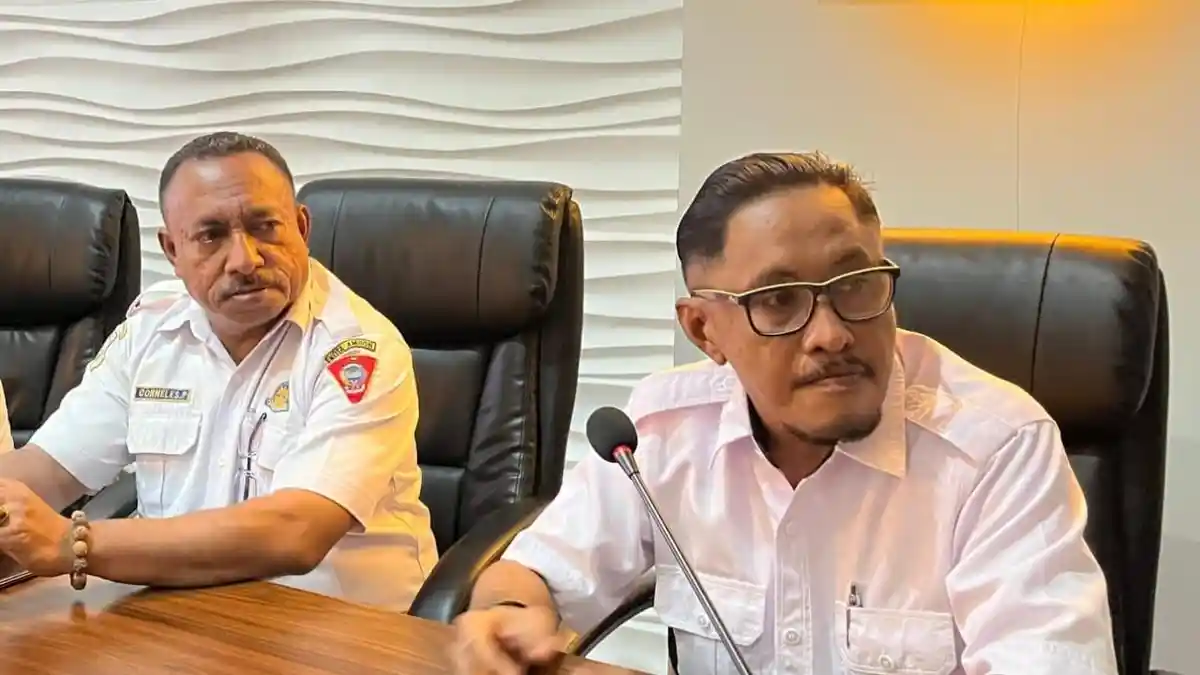Parkiran Pasar Mardika Semrawut, Kadishub Ambon Sebut Kewenangan Ada di Pemprov Maluku