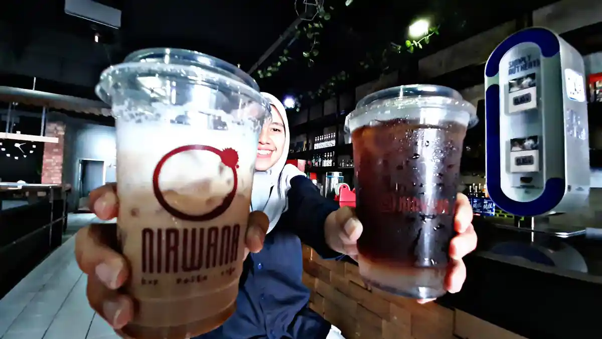 Rasa Soda Plus Kopi yang Unik di Nirwana Resto and Cafe