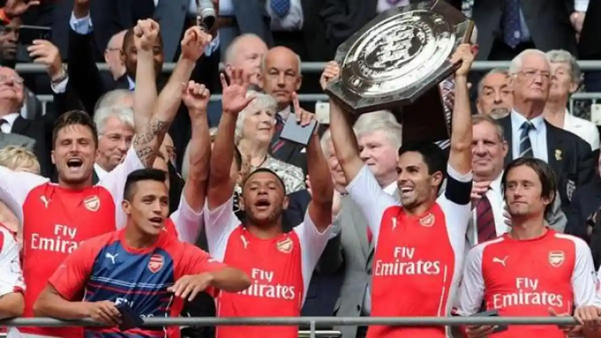 Arsenal Juara Community Shield 2015 Usai Kalahkan Chelsea 1-0