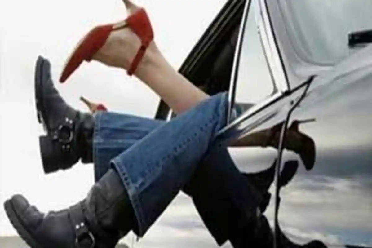 Kronologi Perawat Rudapaksa Gadis 15 Tahun di Dalam Mobil, Diming-imingi Iphone